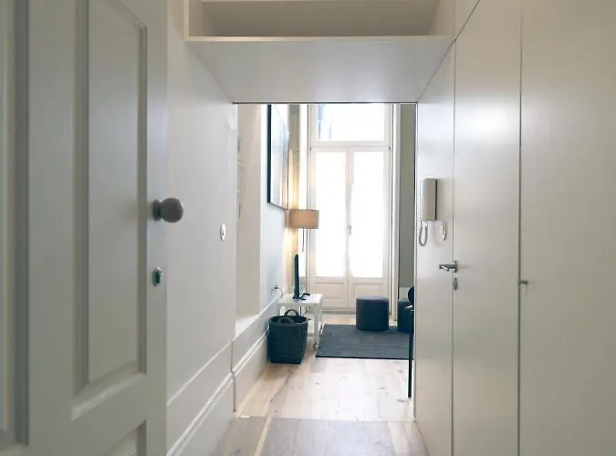 Flh Modern Flat شقة